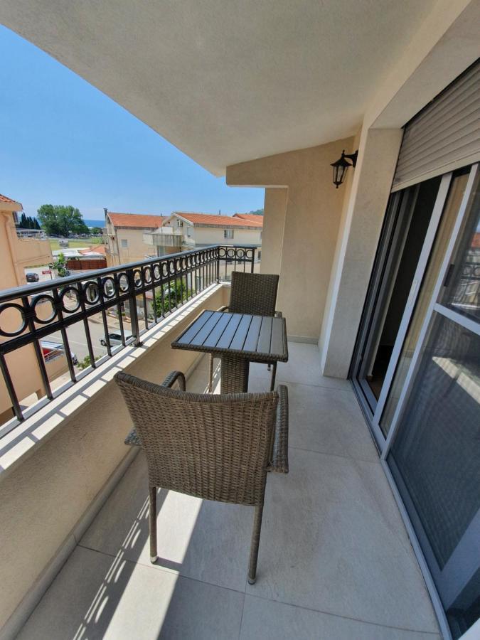 Apartments Boreta บุดวา ภายนอก รูปภาพ