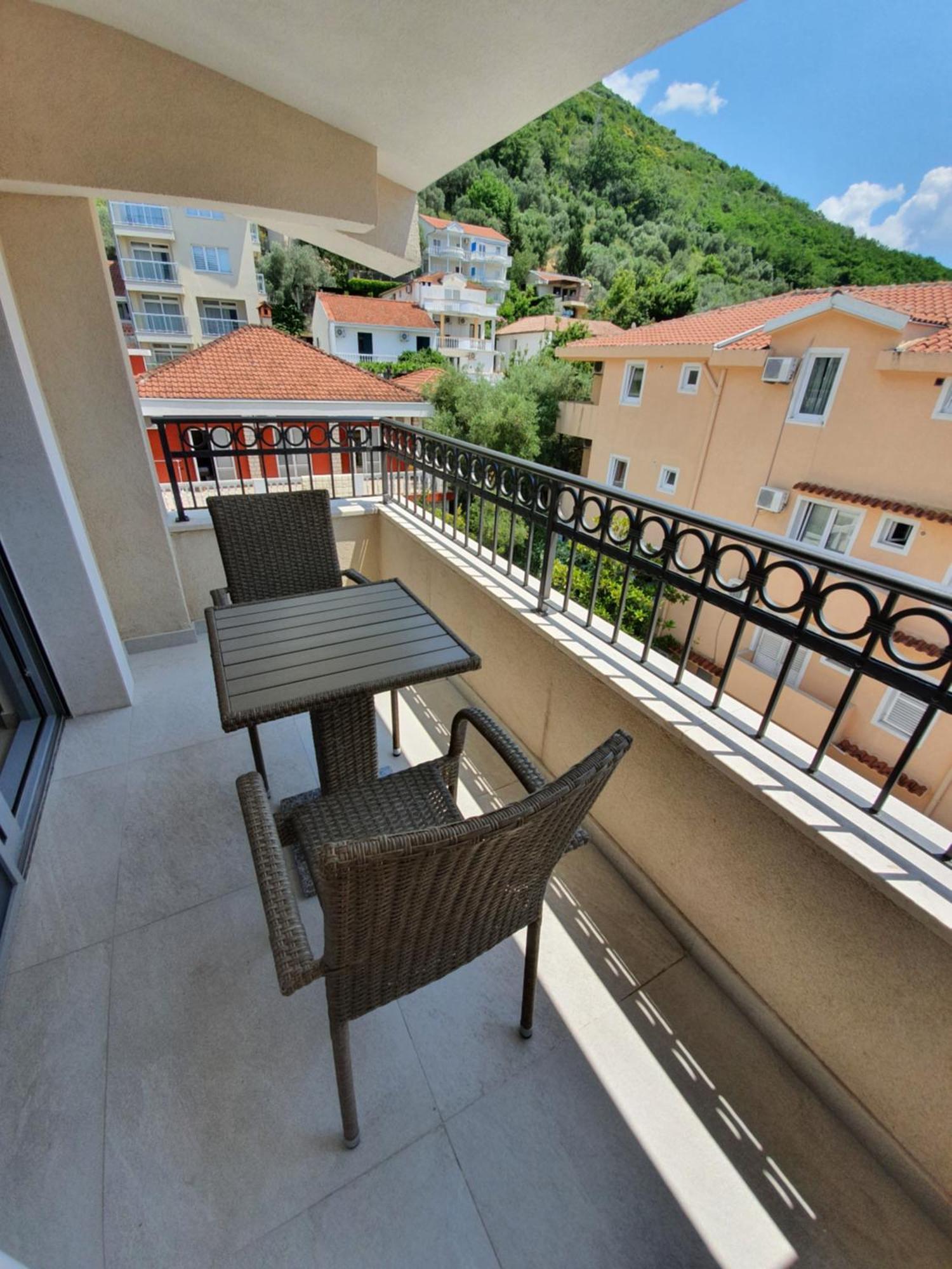 Apartments Boreta บุดวา ภายนอก รูปภาพ