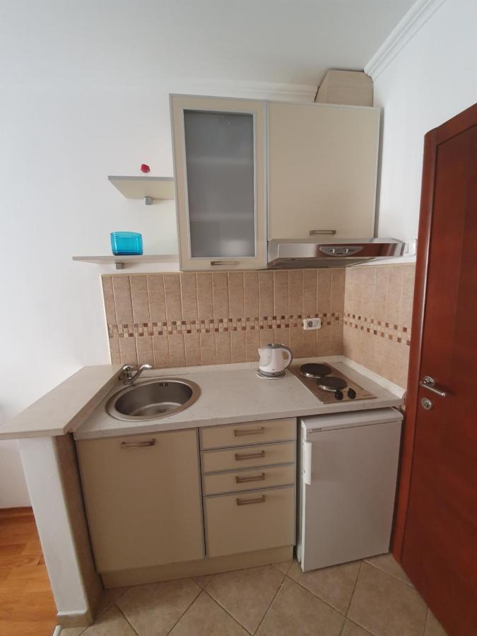 Apartments Boreta บุดวา ภายนอก รูปภาพ