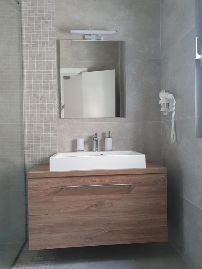 Apartments Boreta บุดวา ภายนอก รูปภาพ