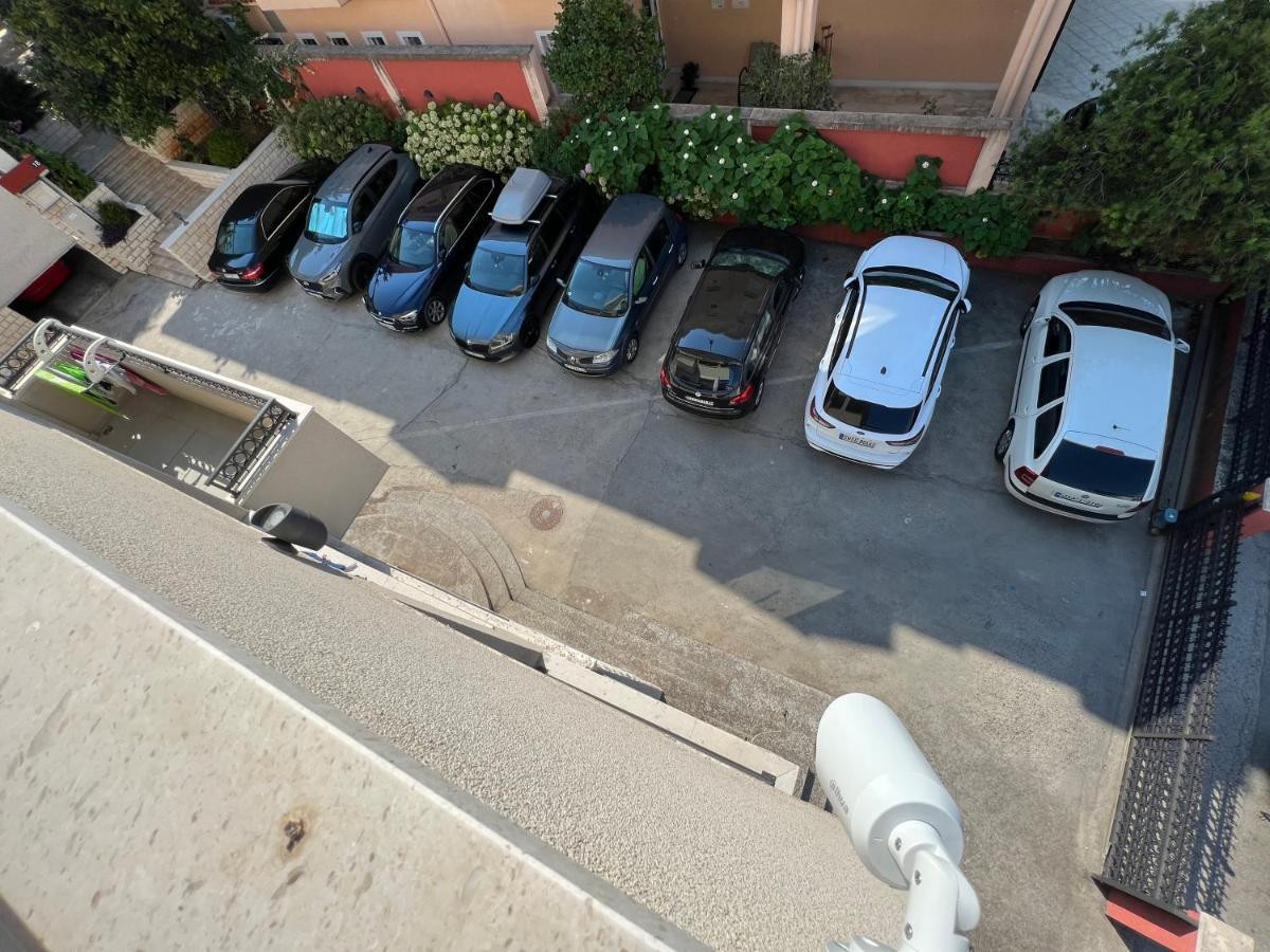 Apartments Boreta บุดวา ภายนอก รูปภาพ