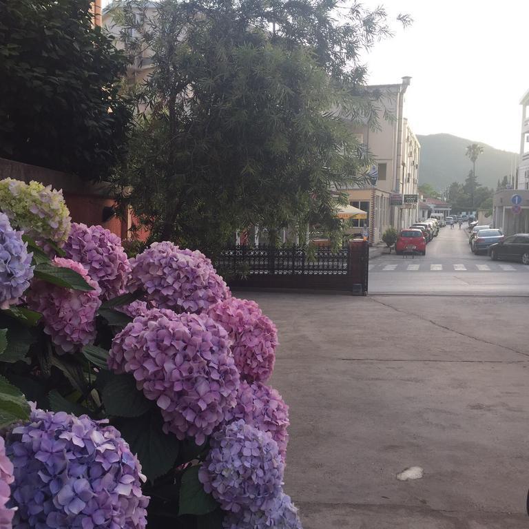 Apartments Boreta บุดวา ภายนอก รูปภาพ
